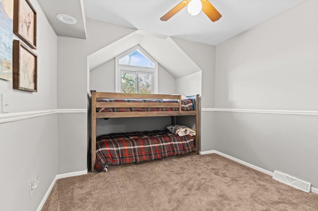 3120 Richmond Street NW, Grand Rapids, MI 49534