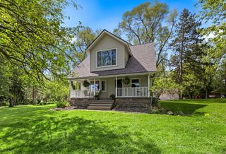3120 Richmond Street NW, Grand Rapids, MI 49534