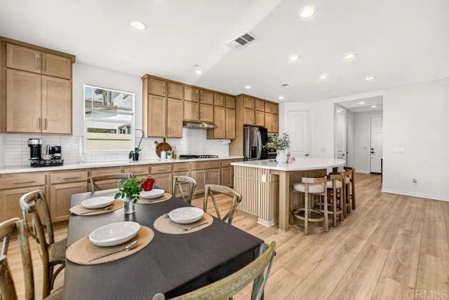 32255 Penstemon Way, Temecula, CA 92591