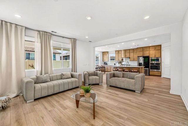 32255 Penstemon Way, Temecula, CA 92591