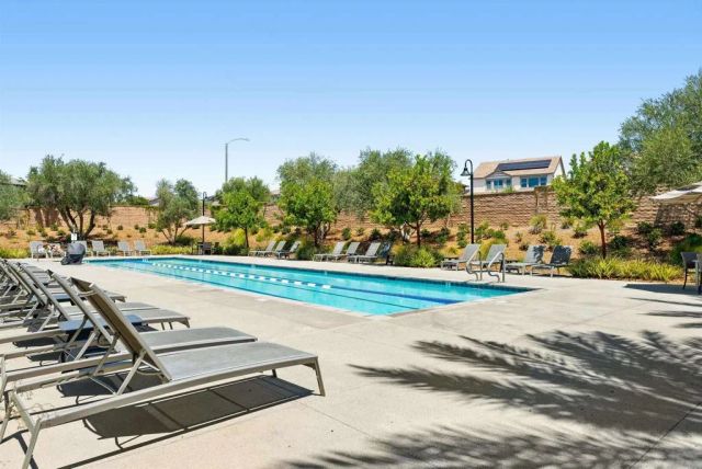 32255 Penstemon Way, Temecula, CA 92591