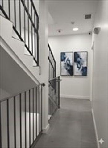 165 Hawthorne Broadway 204, Chelsea, MA 02150