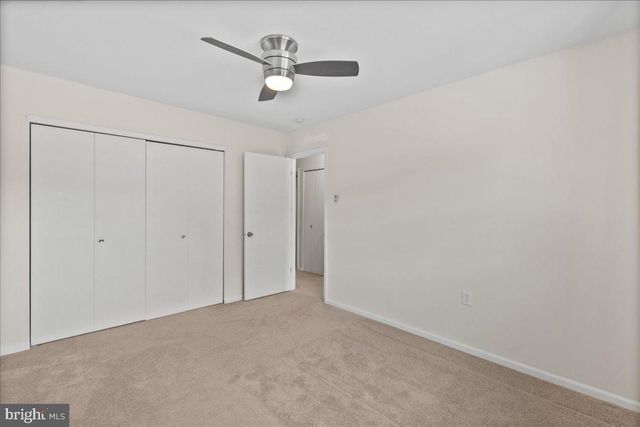 32 LAFAYETTE LN, Cherry Hill, NJ 08003