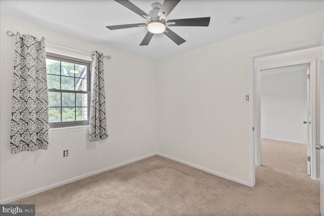 32 LAFAYETTE LN, Cherry Hill, NJ 08003