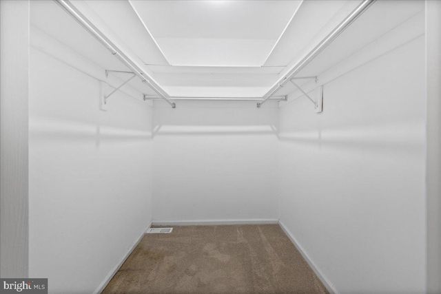 32 LAFAYETTE LN, Cherry Hill, NJ 08003