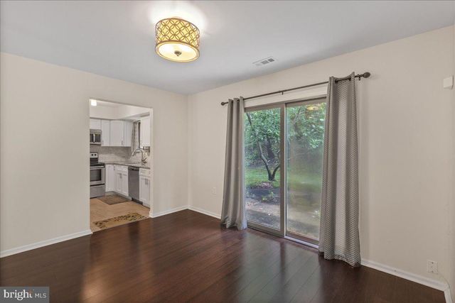 32 LAFAYETTE LN, Cherry Hill, NJ 08003