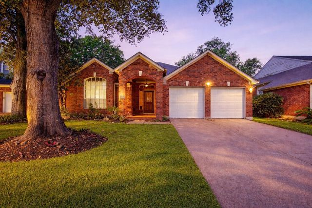 7435 Marble Glen Lane, Houston, TX 77095