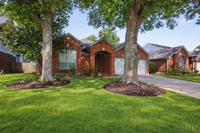7435 Marble Glen Lane, Houston, TX 77095