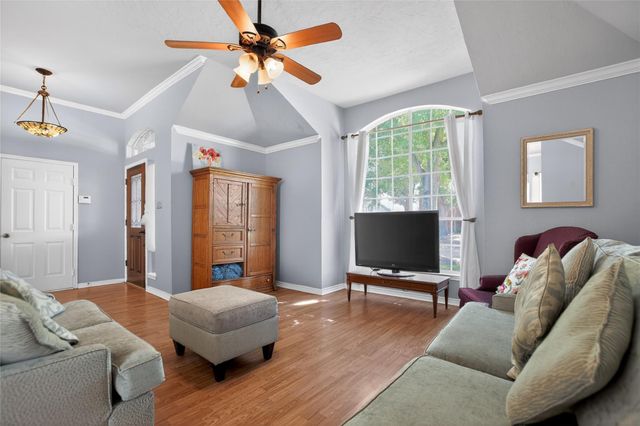 7435 Marble Glen Lane, Houston, TX 77095
