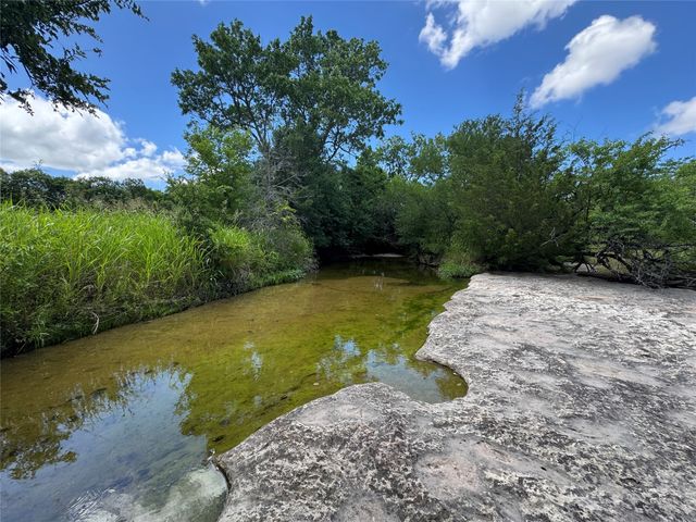 835 County Road 3715, Gober, TX 75443