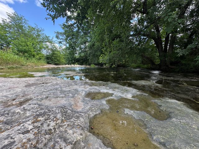 835 County Road 3715, Gober, TX 75443
