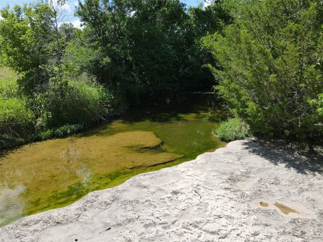 835 County Road 3715, Gober, TX 75443