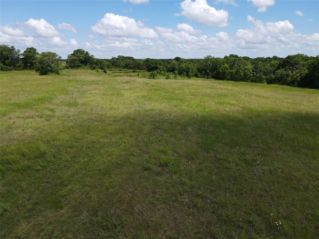 835 County Road 3715, Gober, TX 75443