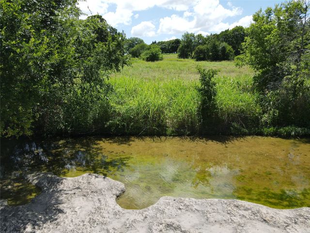 835 County Road 3715, Gober, TX 75443
