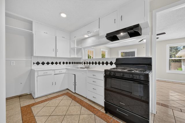 2358 Norwood Drive, Dallas, TX 75228