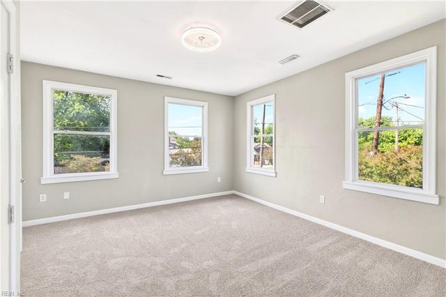 2595 Ruffin WAY, Norfolk, VA 23504