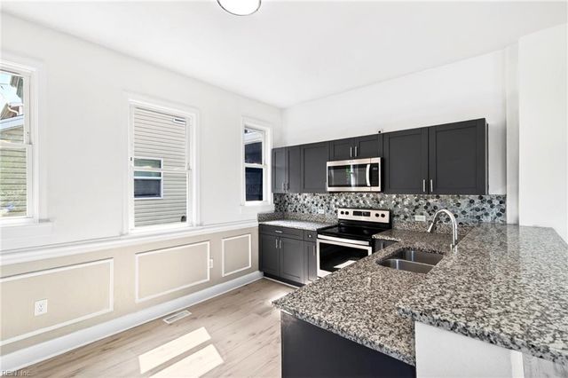 2595 Ruffin WAY, Norfolk, VA 23504