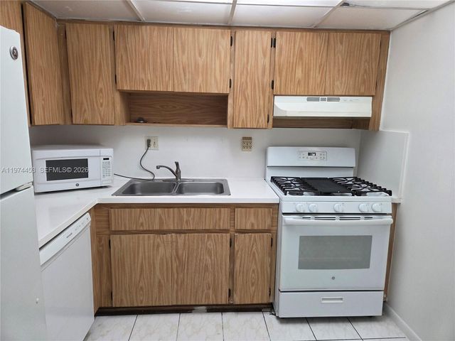 13020 SW 92nd Avenue A106, Miami, FL 33176