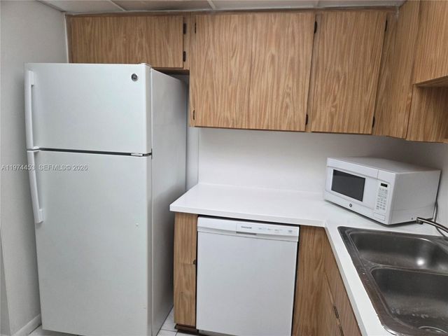 13020 SW 92nd Avenue A106, Miami, FL 33176