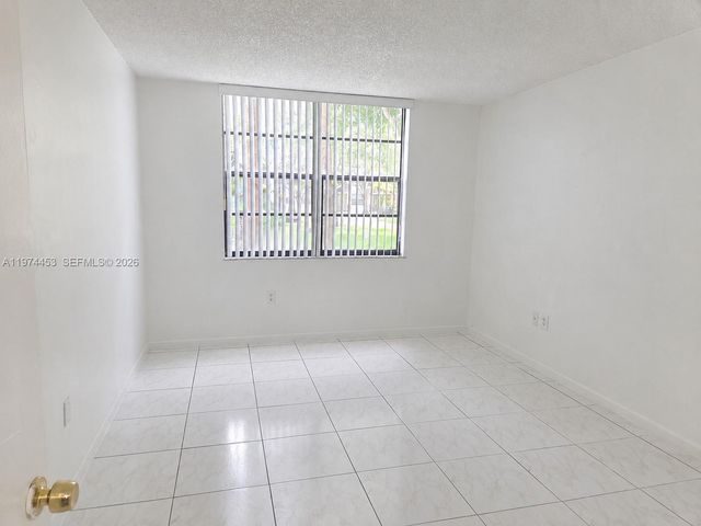 13020 SW 92nd Avenue A106, Miami, FL 33176