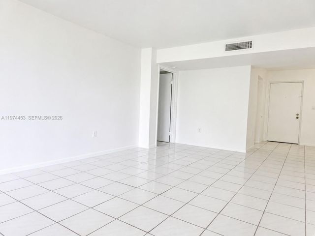 13020 SW 92nd Avenue A106, Miami, FL 33176