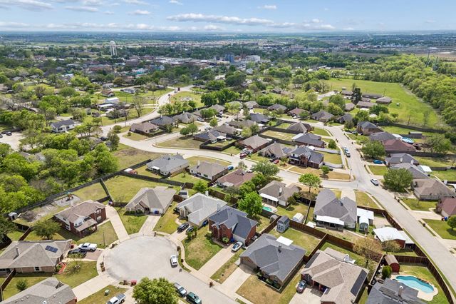 413 Highview Circle, Royse City, TX 75189