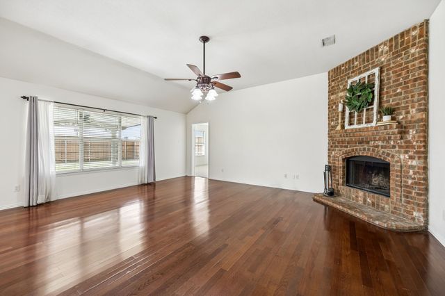 413 Highview Circle, Royse City, TX 75189