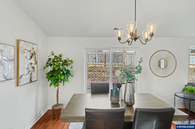 735 22nd Av NW, Salem, OR 97304