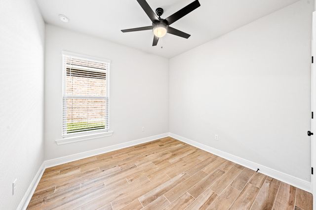 158 Bon Ami Drive, Freeport, FL 32439