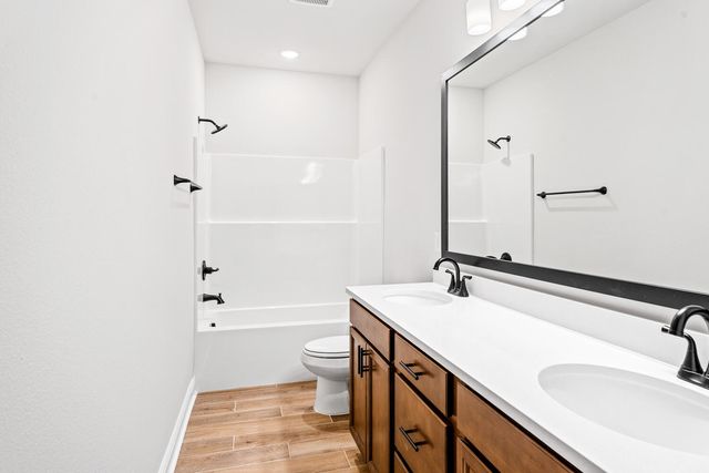 158 Bon Ami Drive, Freeport, FL 32439