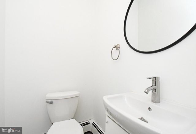 137 B S 3RD ST, Telford, PA 18969