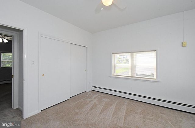 137 B S 3RD ST, Telford, PA 18969