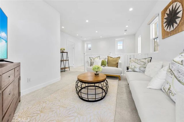 67 Runner, Irvine, CA 92620