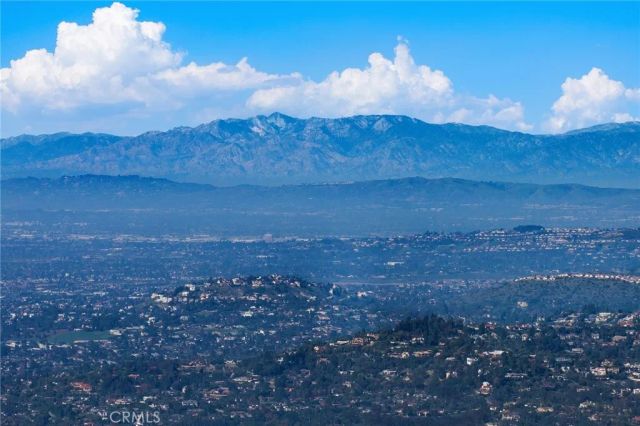 67 Runner, Irvine, CA 92620