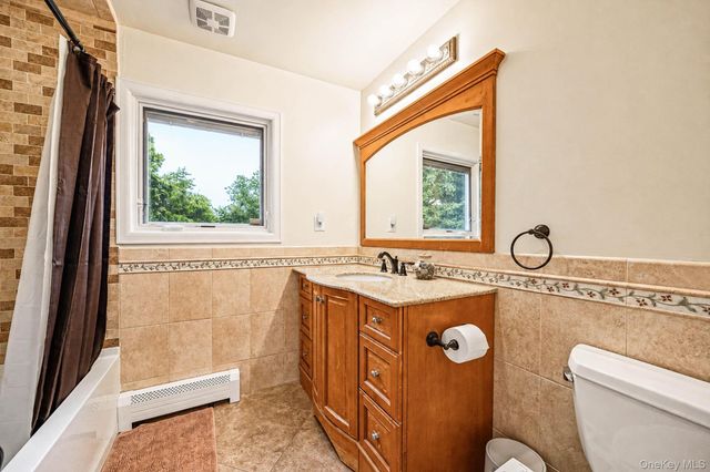 64 Plymouth Avenue, Mount Sinai, NY 11766