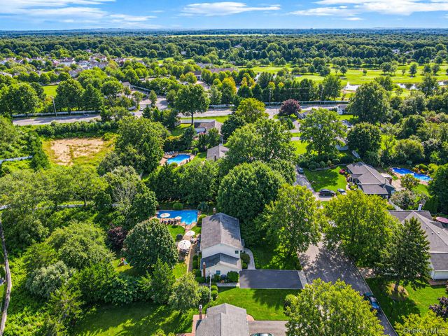 64 Plymouth Avenue, Mount Sinai, NY 11766