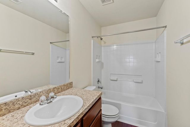 15434 Bammel Oaks Court, Houston, TX 77014