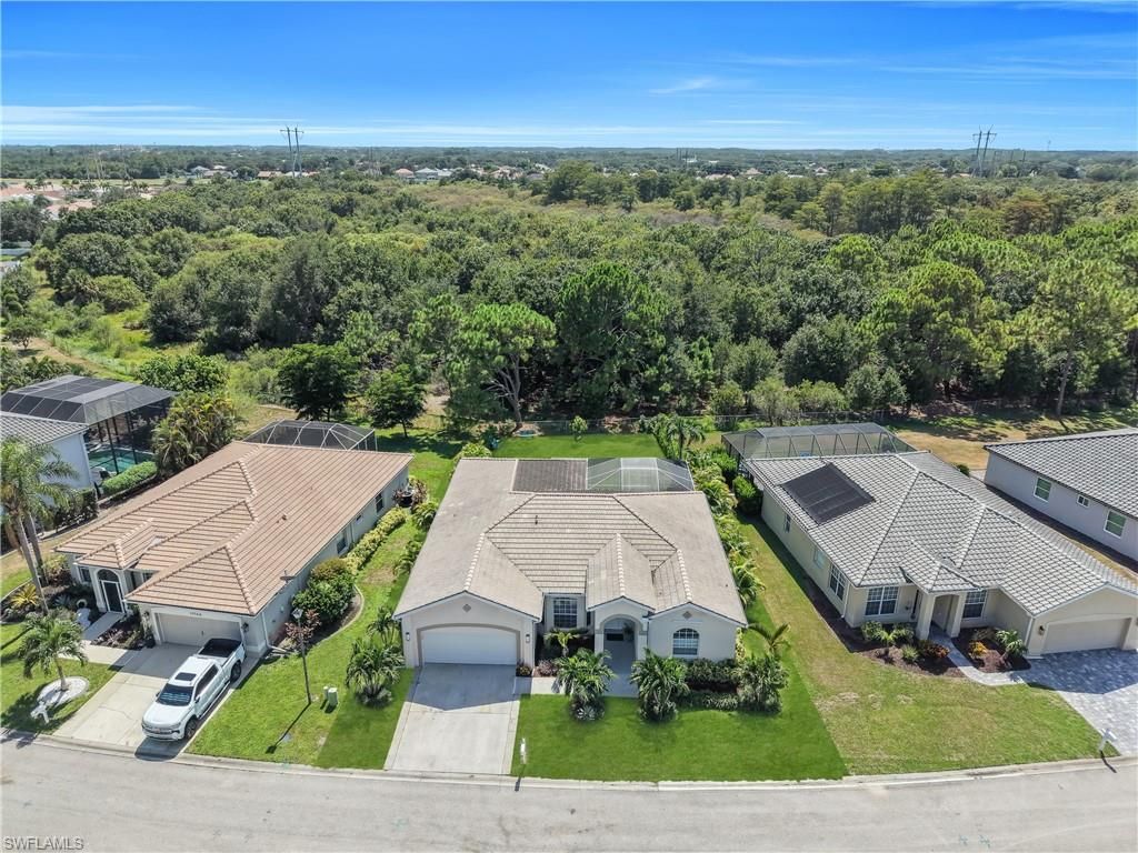 11142 Lakeland CIR, FORT MYERS, FL 33913 — photo 2