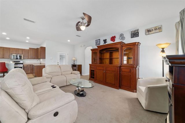 9299 SW 94TH LOOP, Ocala, FL 34481