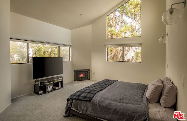 1248 23rd Street 1, Santa Monica, CA 90404