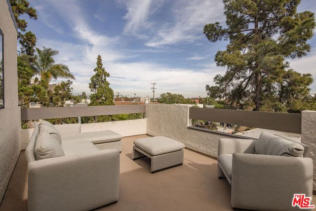 1248 23rd Street 1, Santa Monica, CA 90404