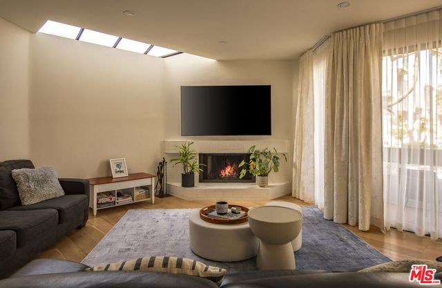 1248 23rd Street 1, Santa Monica, CA 90404