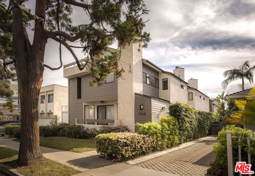 1248 23rd Street 1, Santa Monica, CA 90404