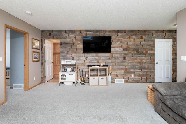 4723 Clock Tower Lane S, Fargo, ND 58104