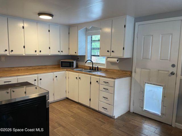 2365 Cottonwood Avenue, West Melbourne, FL 32904