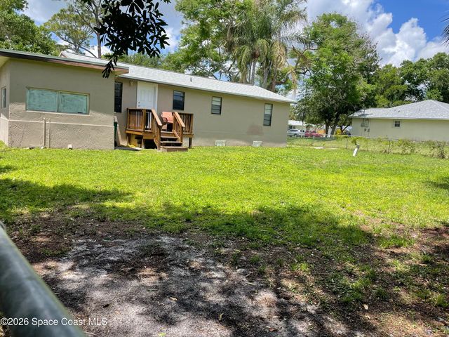 2365 Cottonwood Avenue, West Melbourne, FL 32904
