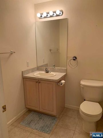 305 Central Park Place, Ramsey, NJ 07446
