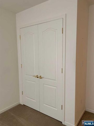 305 Central Park Place, Ramsey, NJ 07446