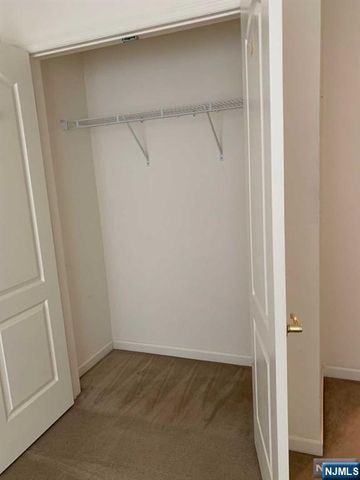 305 Central Park Place, Ramsey, NJ 07446