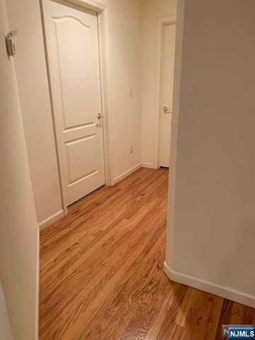 305 Central Park Place, Ramsey, NJ 07446